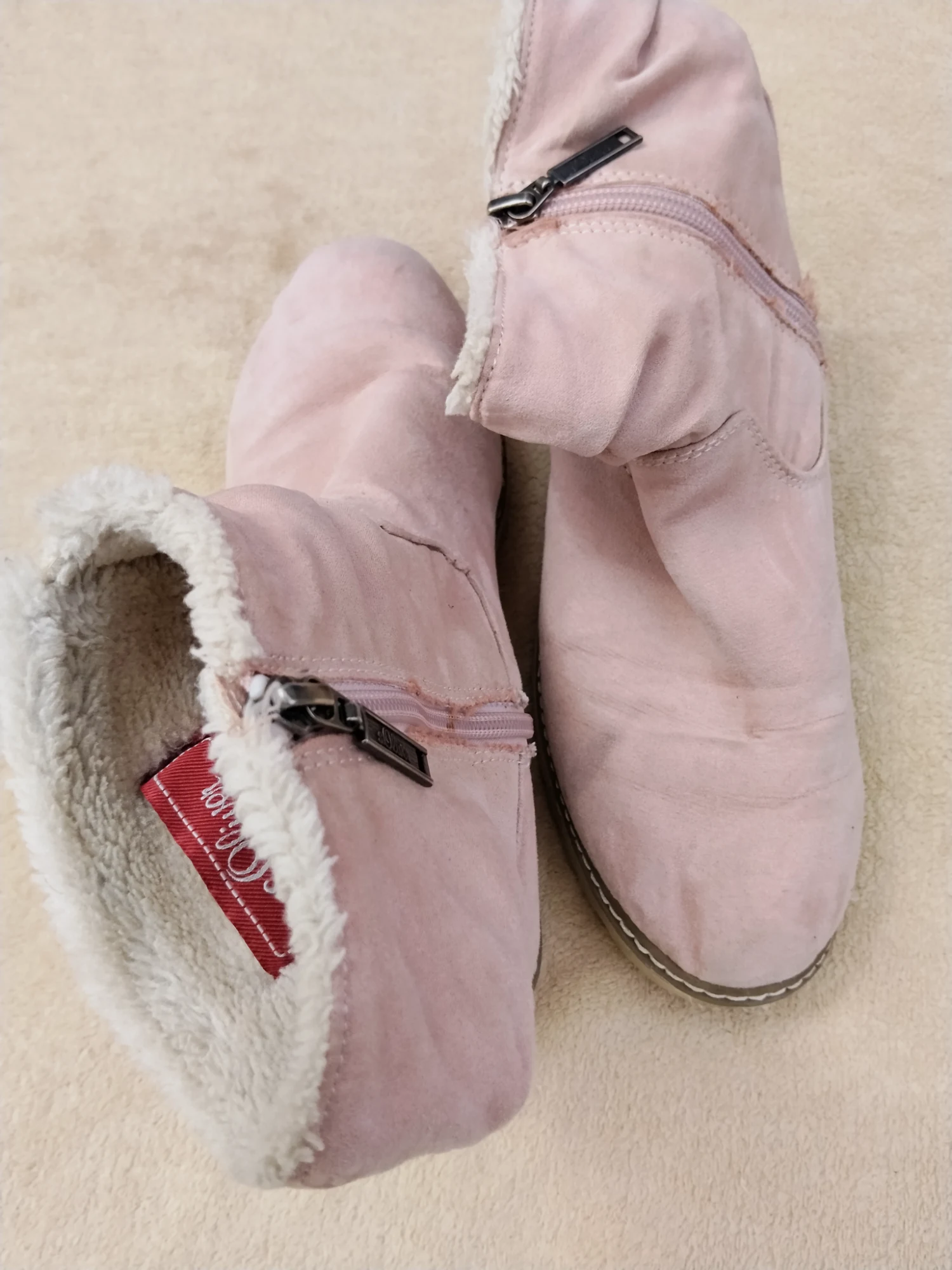 Botines rosas de antelina s.Oliver