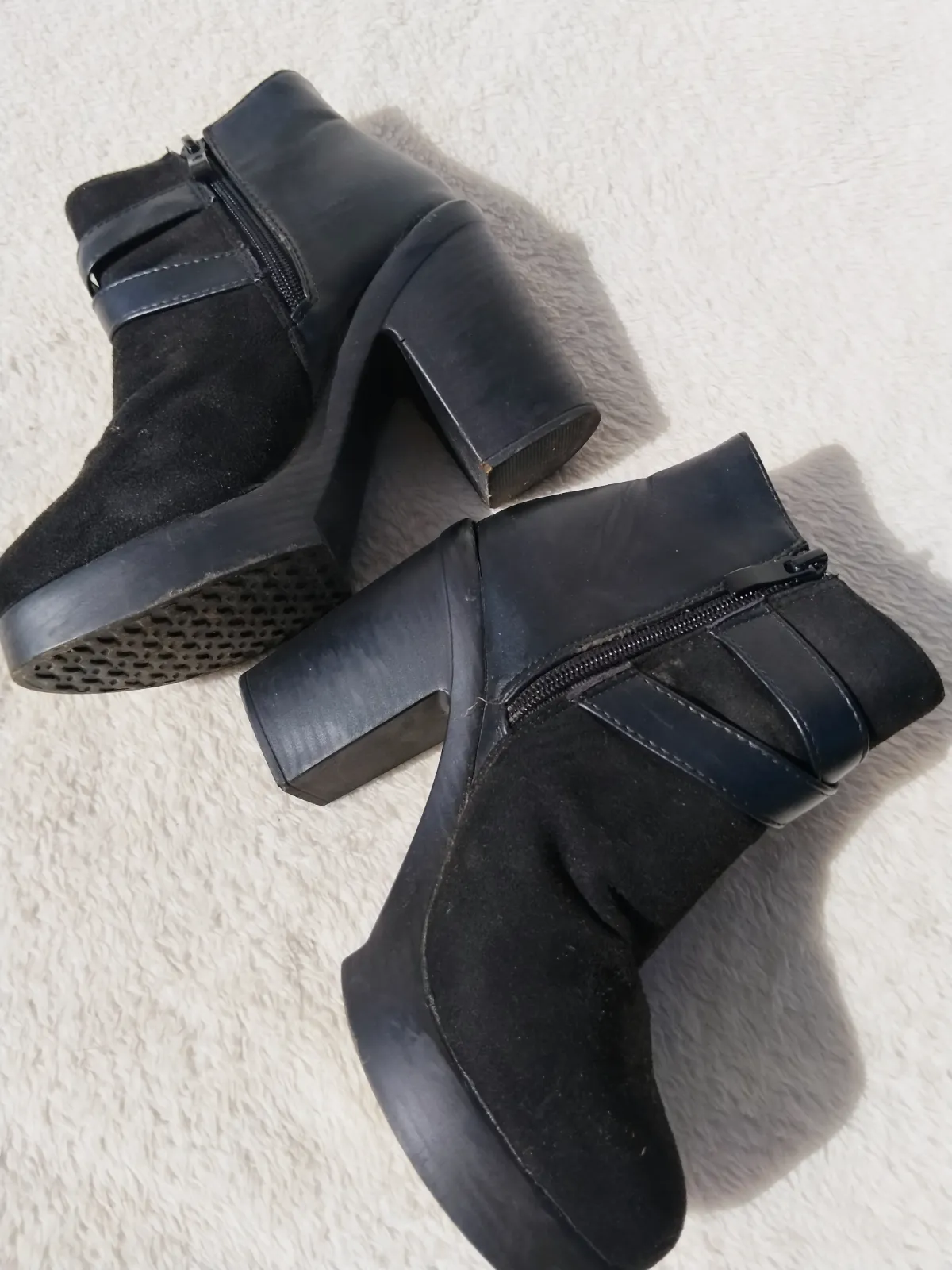 Botines de tacón alto negros con hebillas – Sin marca – taille M 2