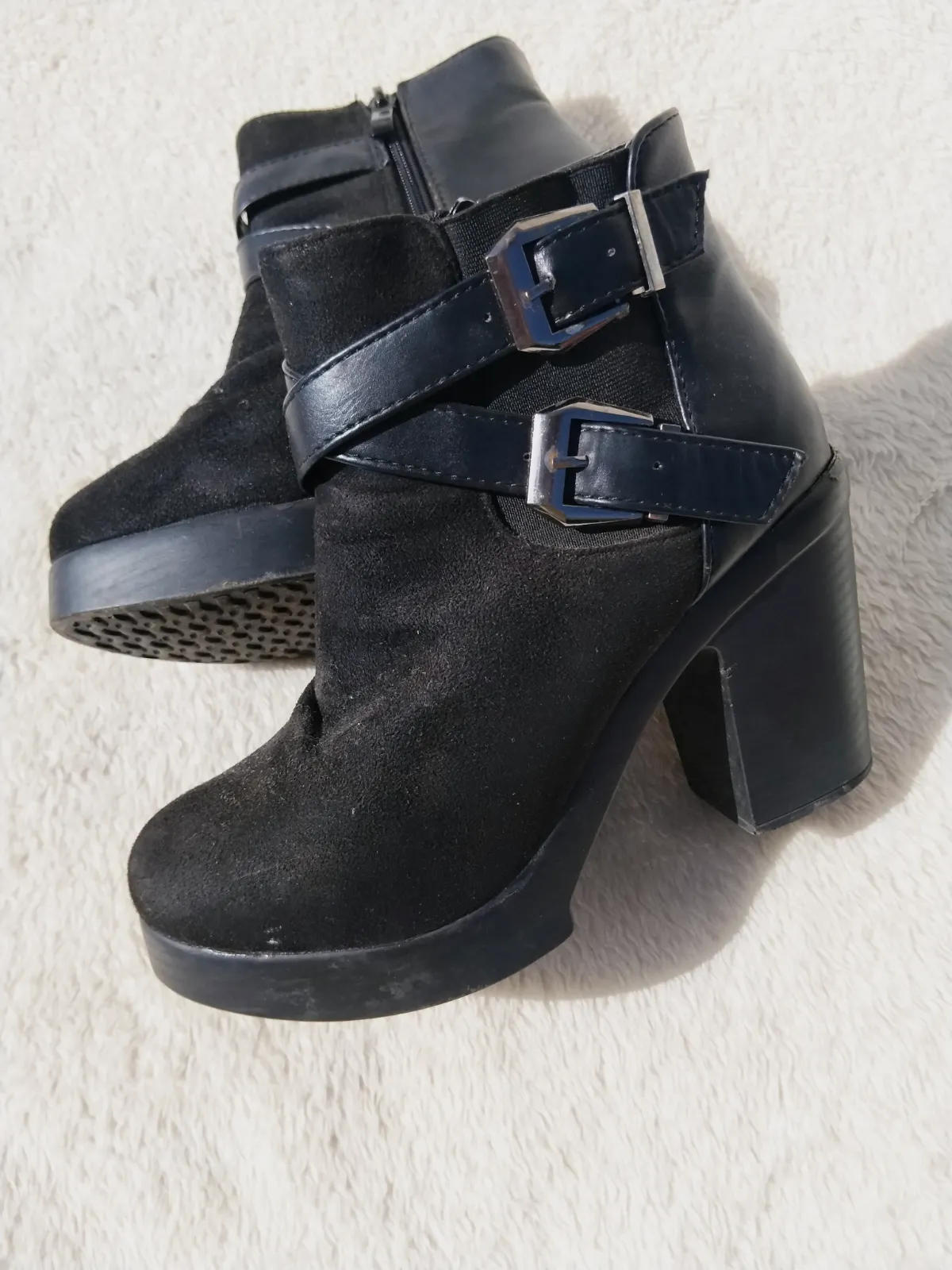 Botines de tacón alto negros con hebillas – Sin marca – taille M 3