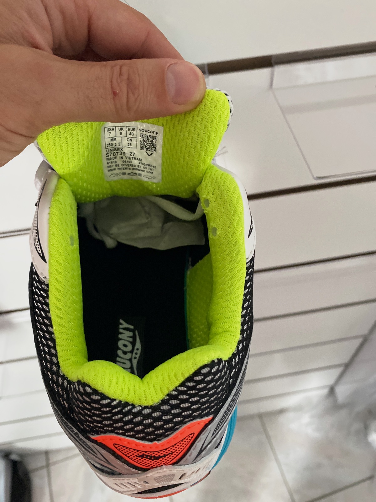 Saucony omni 9 progride tricolores – Saucony – taille EU 40 5
