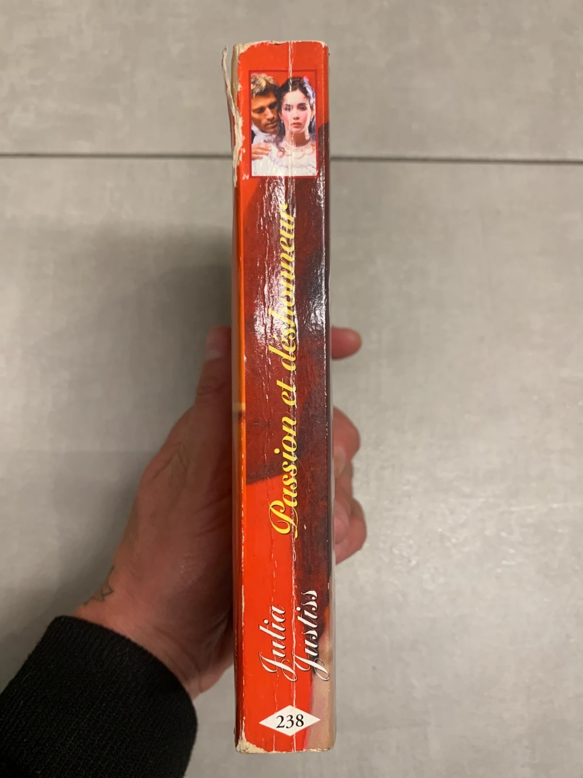 Livre Passion et déshonneur – Julia Justiss – Harlequin Les Historiques 3