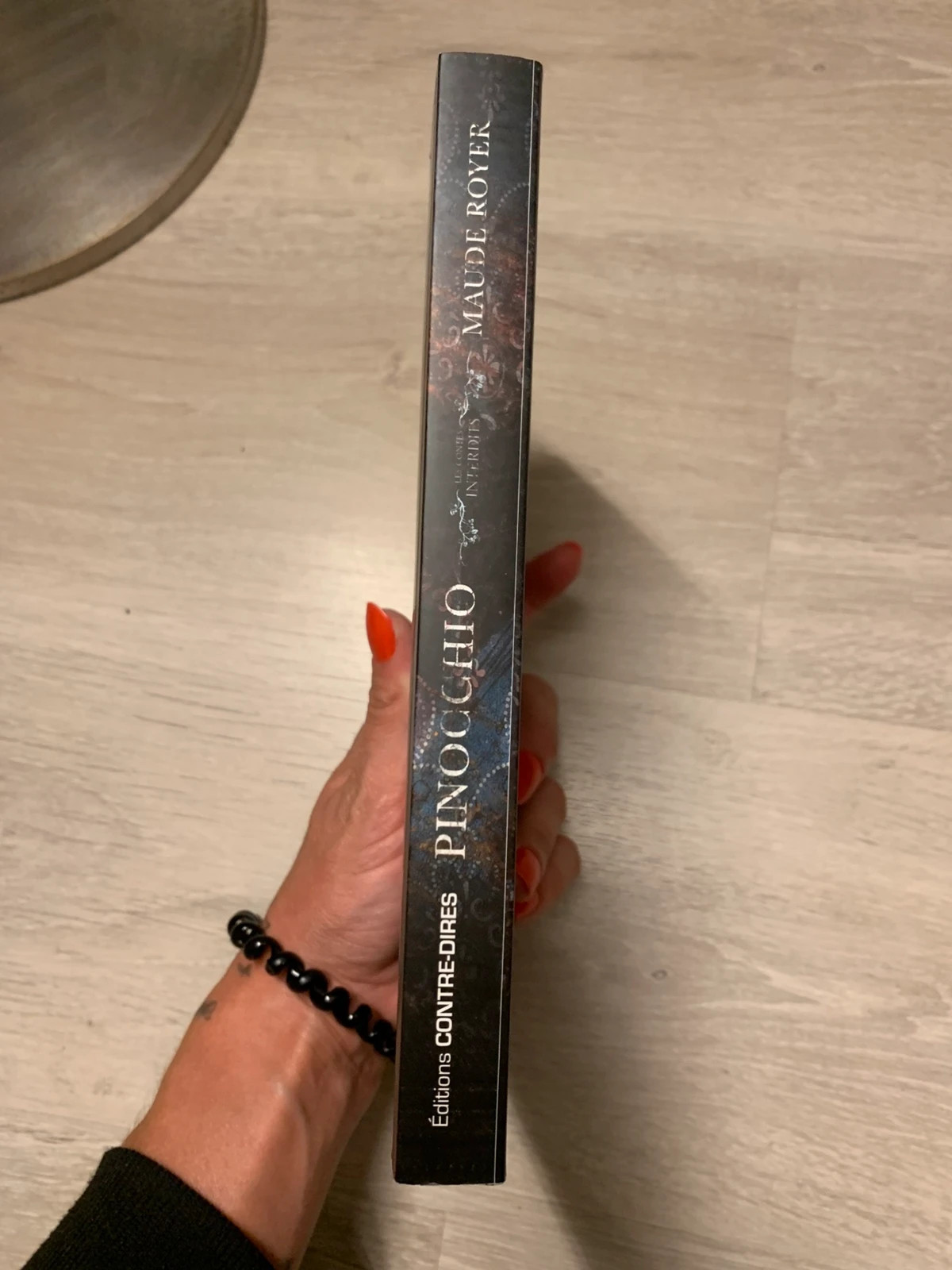 📚 Livre Pinocchio – Maude Royer | Les Contes Interdits 🖤 3