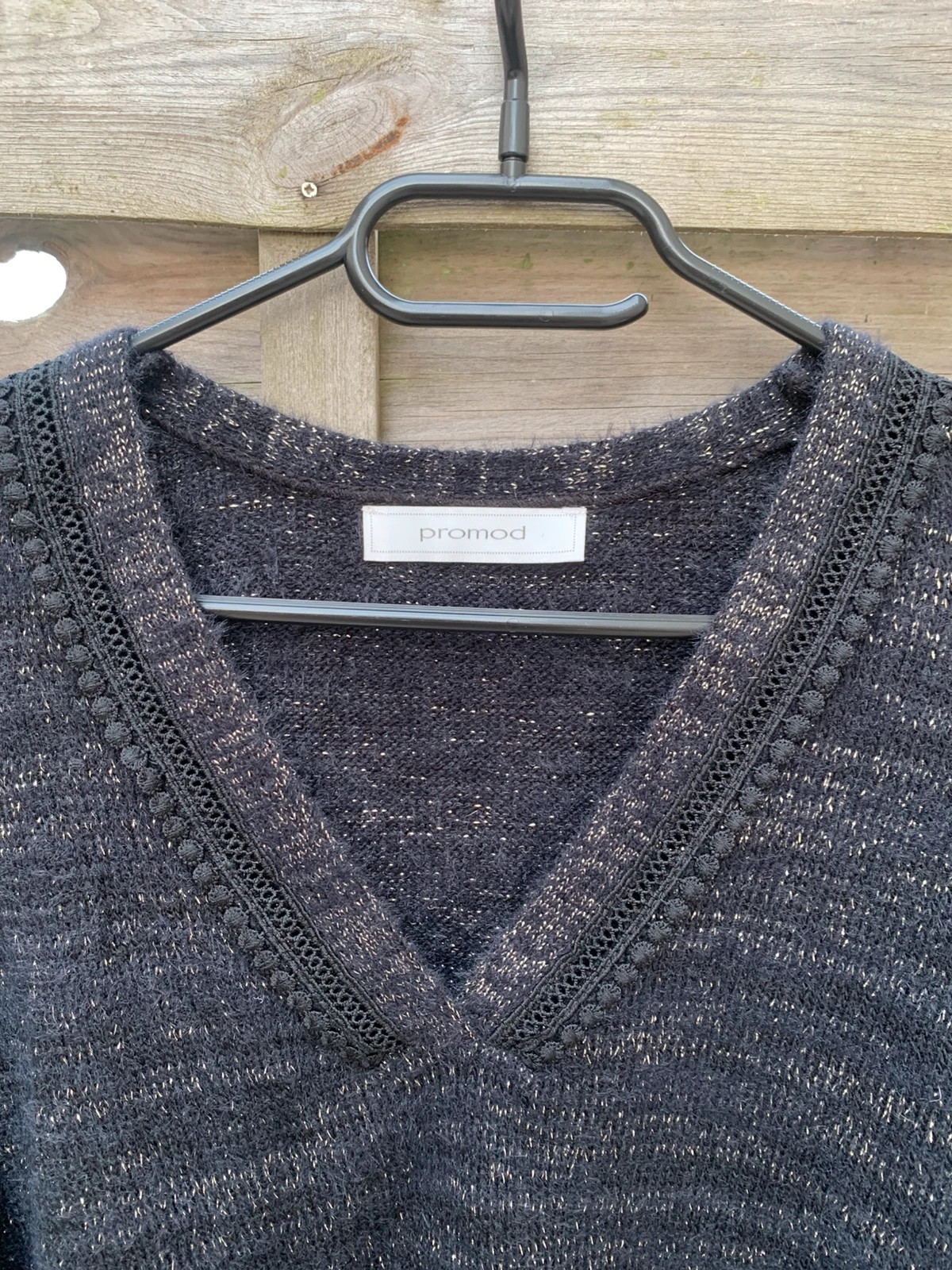 Pull Promod noir à fils métallisés – col V – taille S / 36 – Promod – taille S / 36 / 8 2