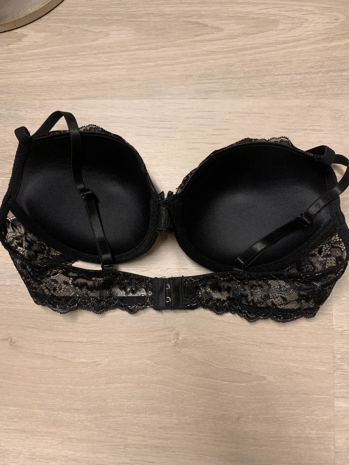 🖤 Soutien-gorge noir en dentelle brillant Manoukian x Wildrose – 95C – Manoukian – taille 95C 4
