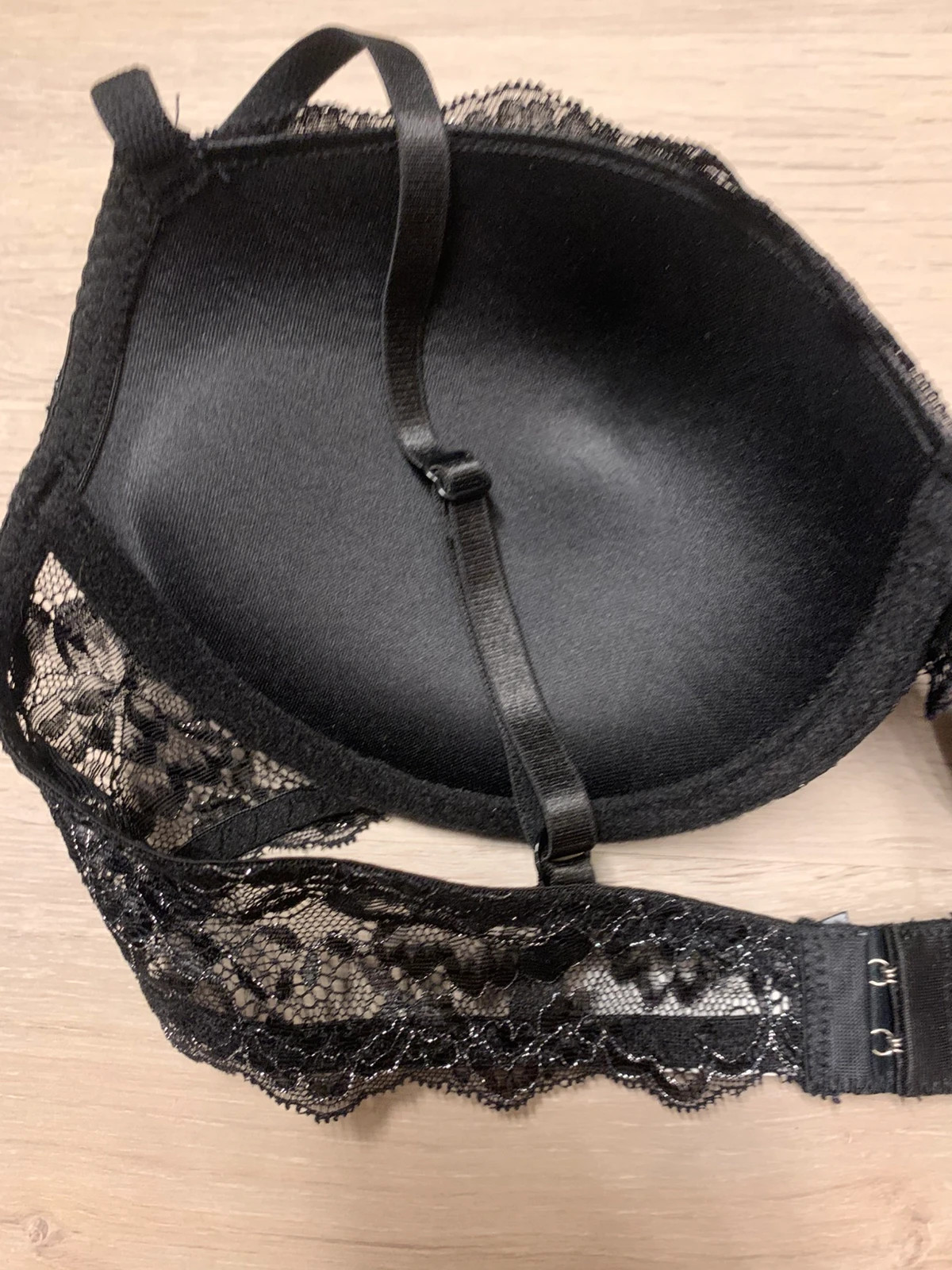 🖤 Soutien-gorge noir en dentelle brillant Manoukian x Wildrose – 95C – Manoukian – taille 95C 5