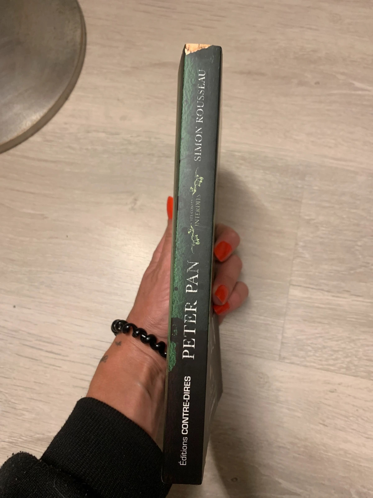 📖 Livre Peter Pan – Simon Rousseau – Les Contes Interdits 3