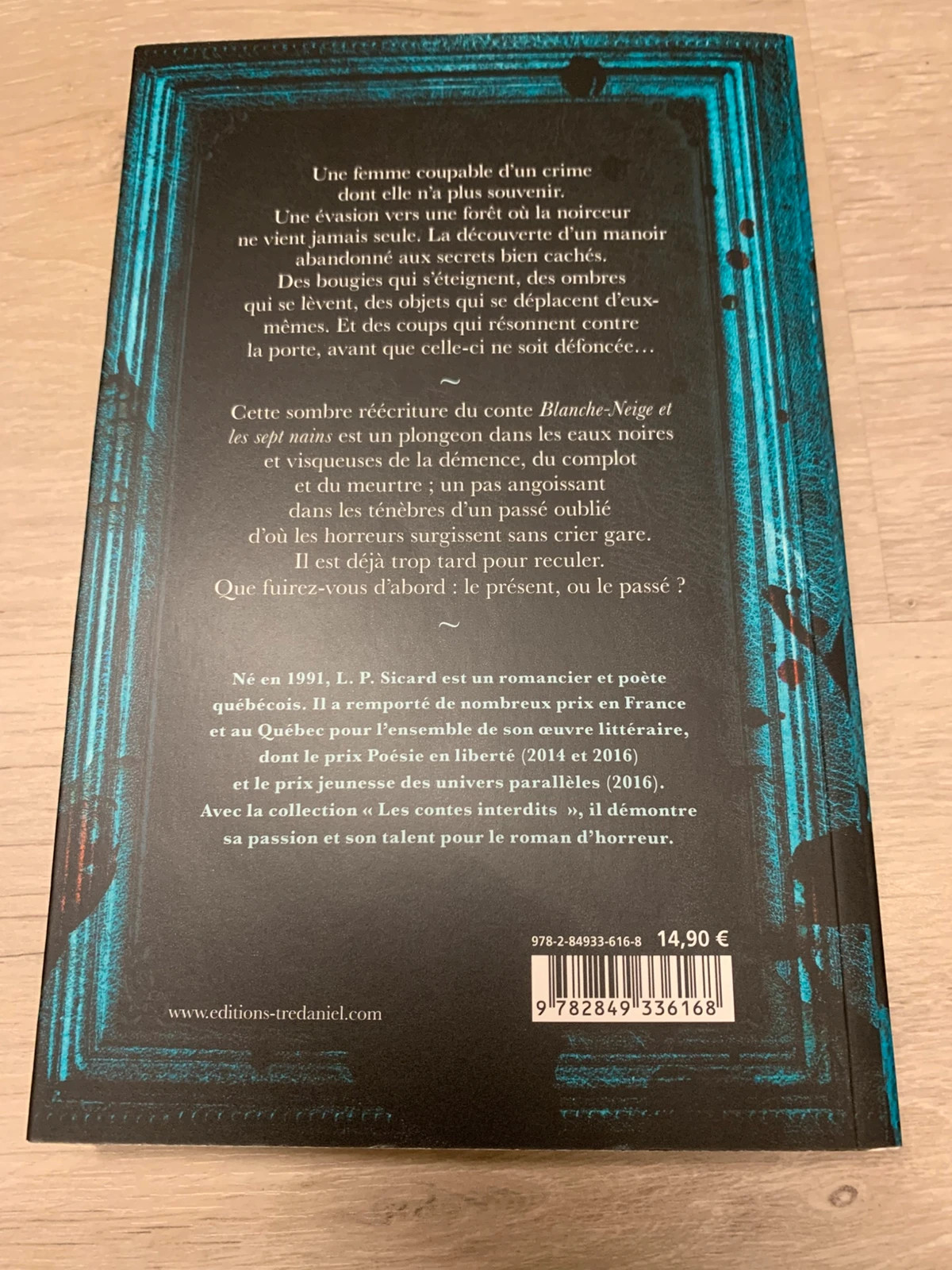 📚 Livre Blanche-Neige – L.P. Sicard – Les Contes Interdits 2