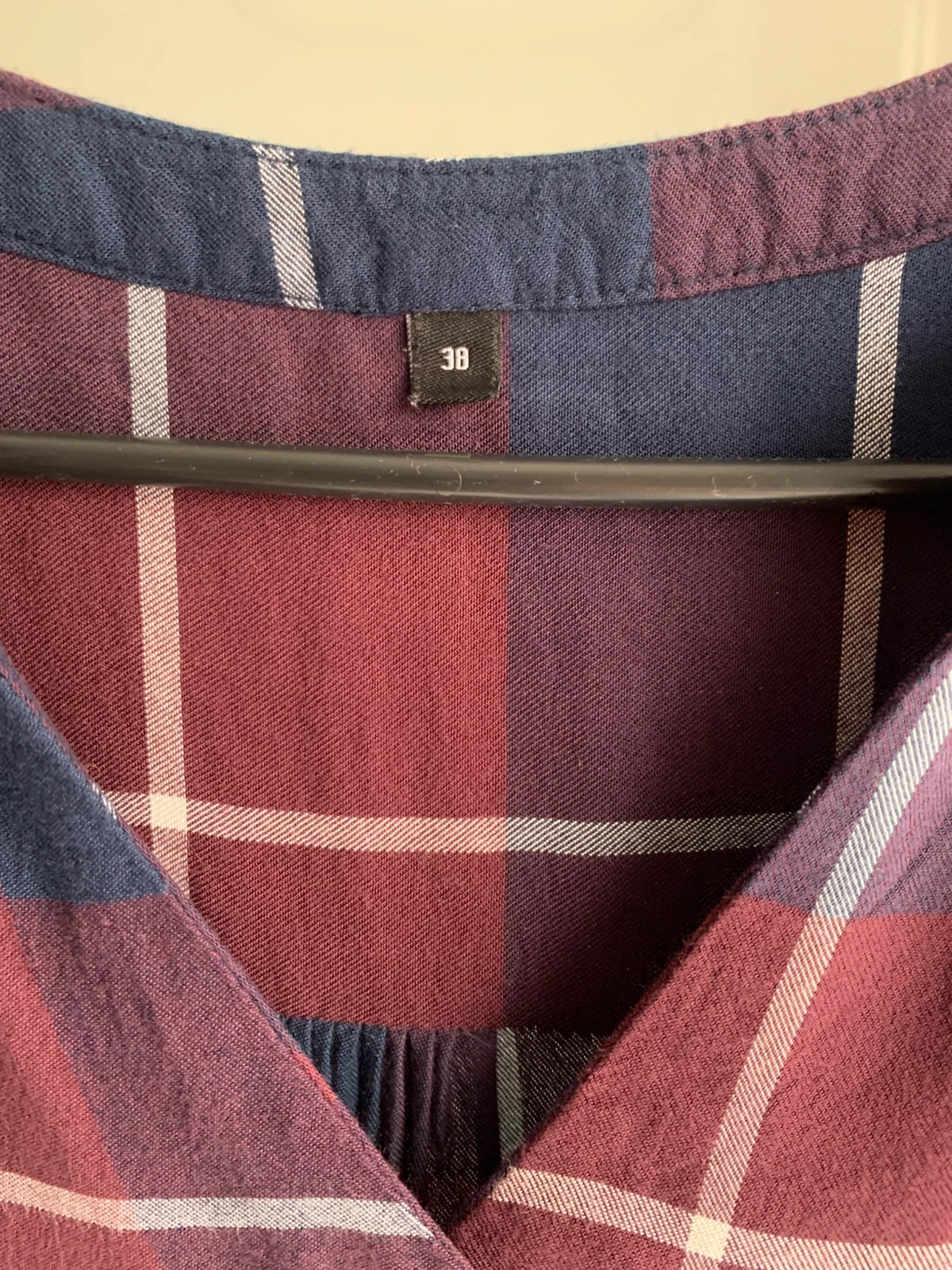 Blouse femme à carreaux bordeaux et bleu marine – T38 – taille M / 38 / 10 2