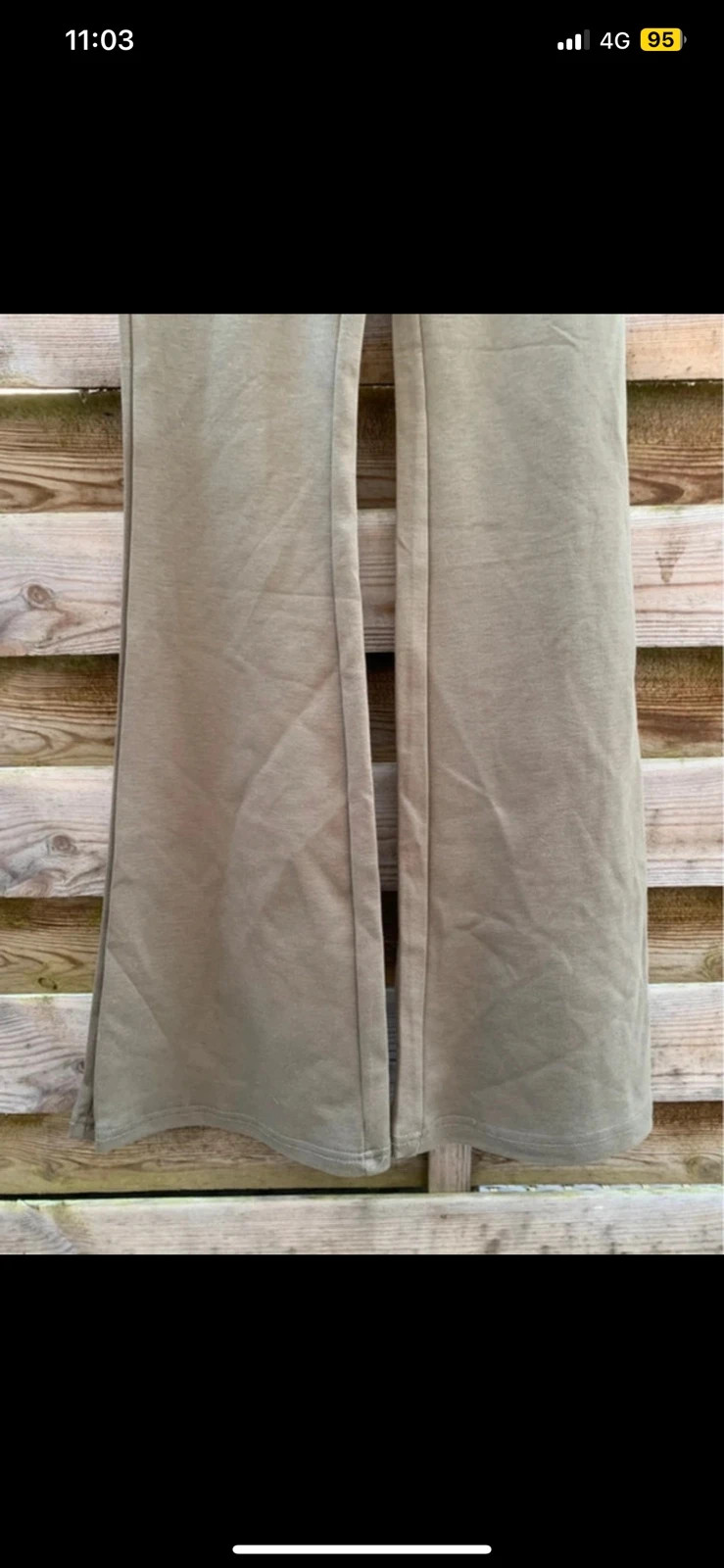 Pantalon flare ONLY neuf avec étiquette – kaki/taupe tendance TXS 34 – ONLY – taille XS / 34 / 6 5