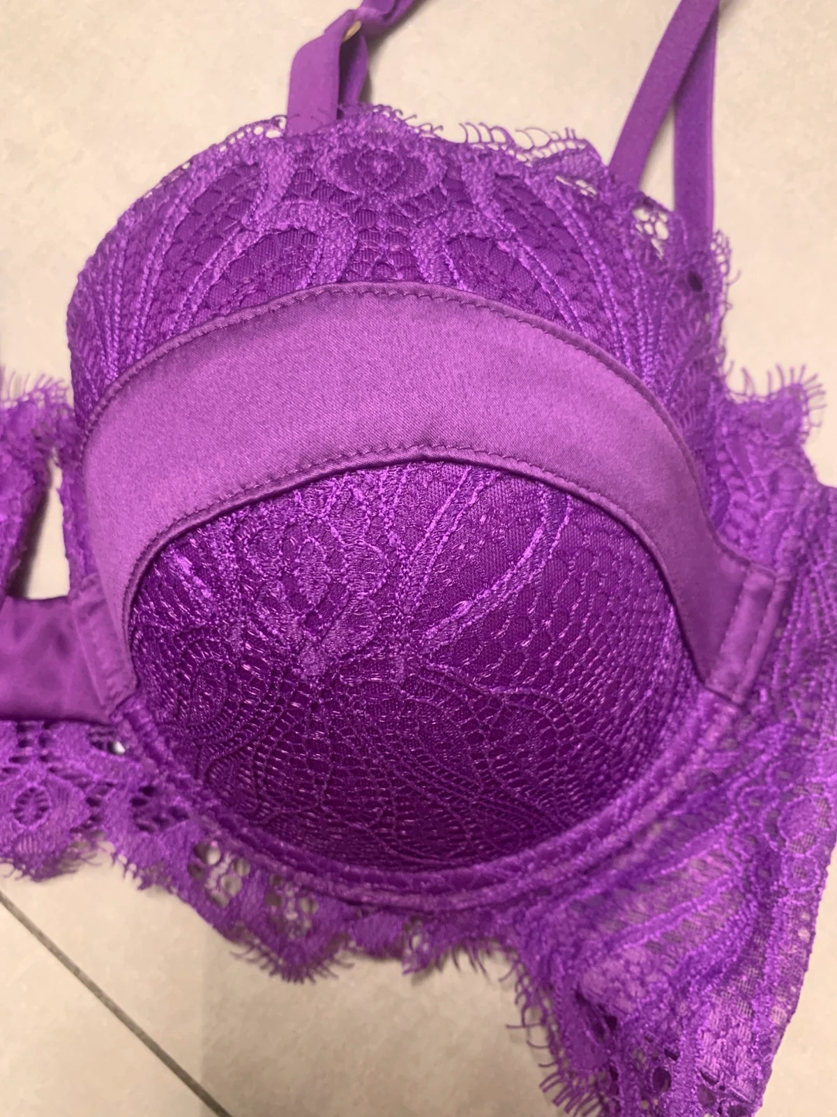 💜 Soutien-gorge Undiz violet prune en dentelle – 90D – Undiz – taille 90D 3