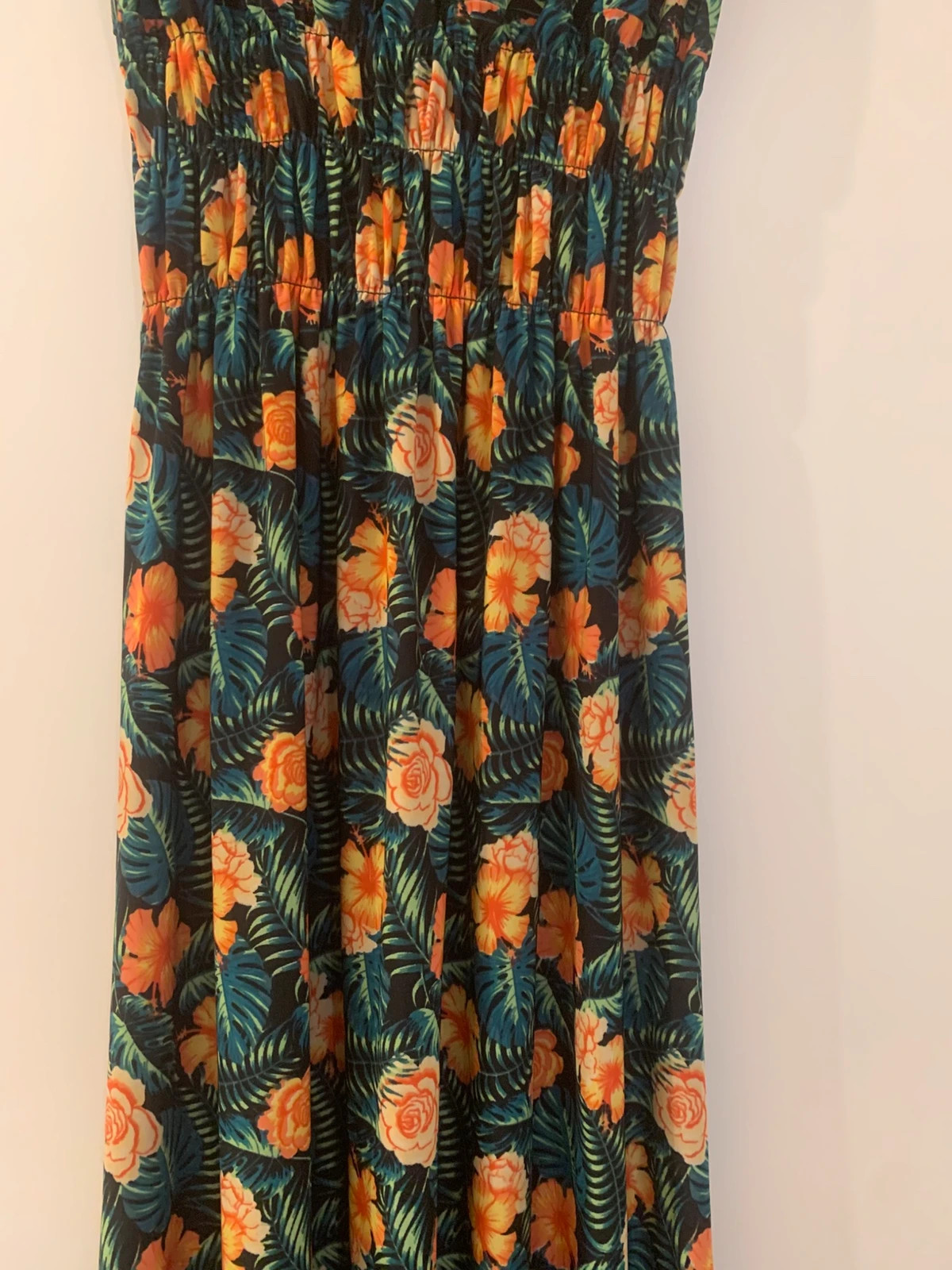 Robe longue fleurie tropicale 42/44 – décolleté V – élastiquée – taille XL / 42 / 14 3
