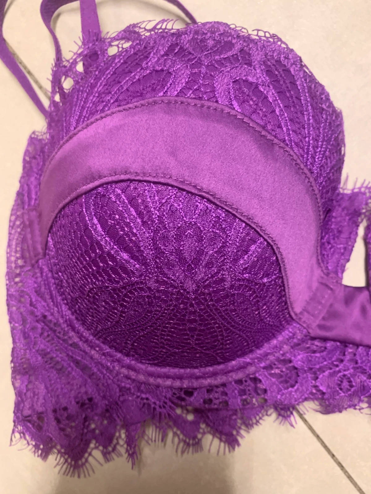 💜 Soutien-gorge Undiz violet prune en dentelle – 90D – Undiz – taille 90D 2