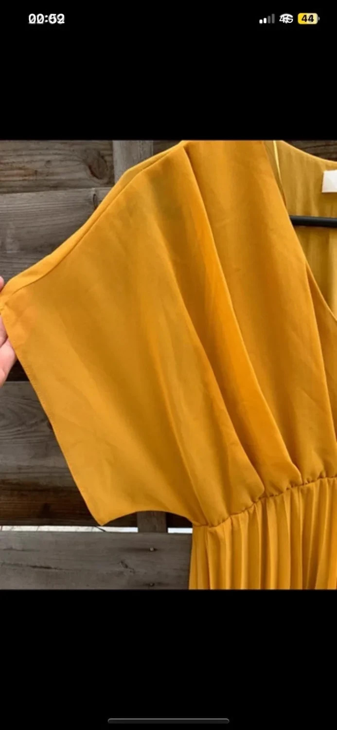 💛 Robe Naf Naf jaune moutarde plissée - Neuve avec étiquette - Taille 34 💛 – Naf Naf – taille XS / 34 / 6 4