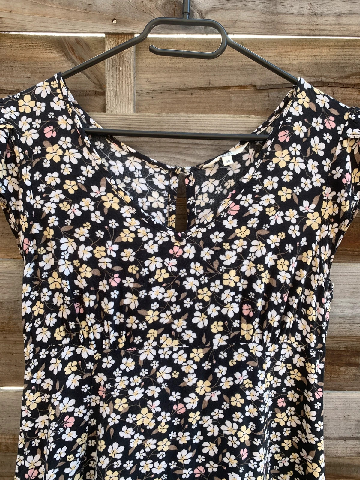 Robe Clockhouse fleurie 100 % viscose - Taille 38 – taille M / 38 / 10 2