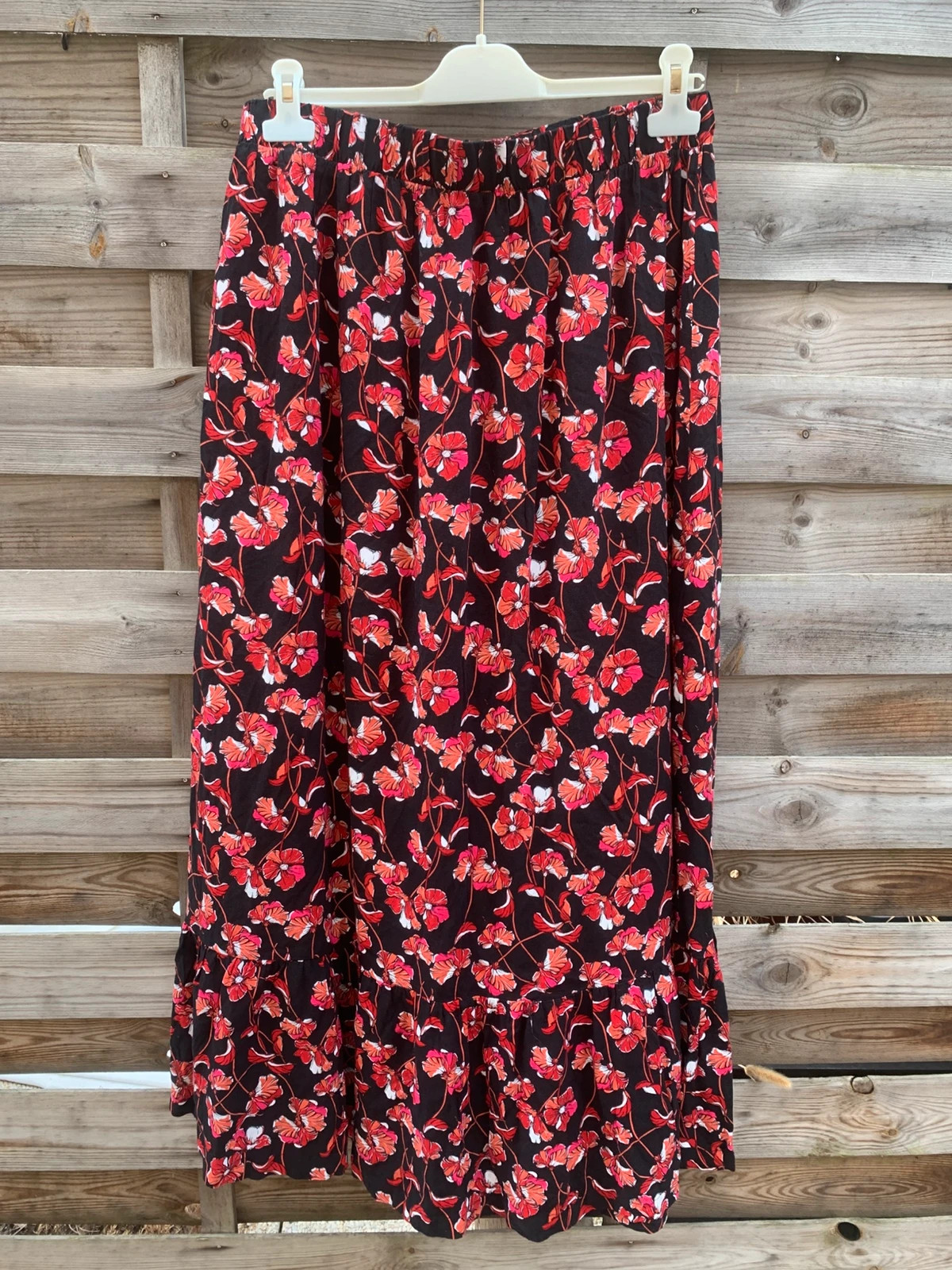 Jupe longue fluide fleurie L 40/42 Taille élastique – taille L / 40 / 12 5