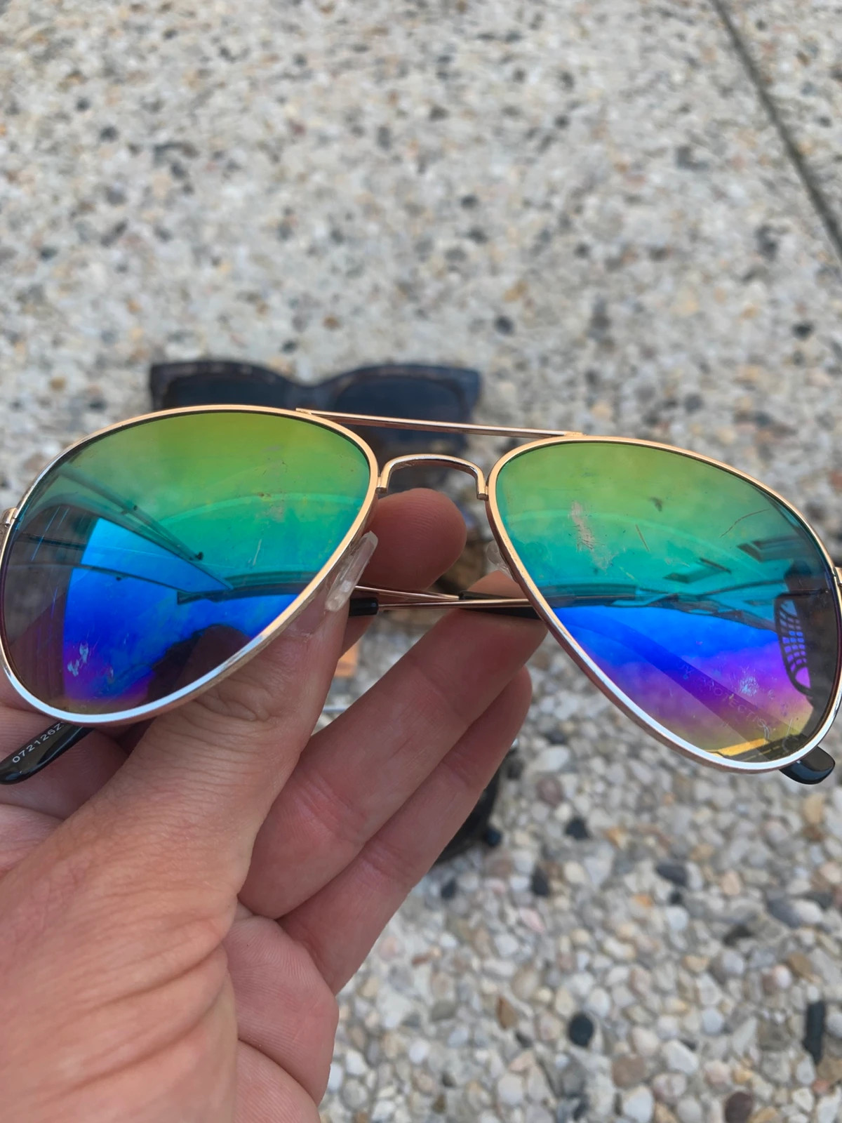 Lot de 4 paires de lunettes de soleil fantaisie – Styles variés 2