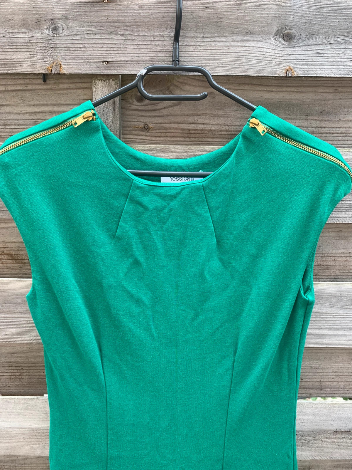💚 Robe verte ajustée Yessica – Taille XS – Très flatteuse 💚 – Yessica – taille XS / 34 / 6 3