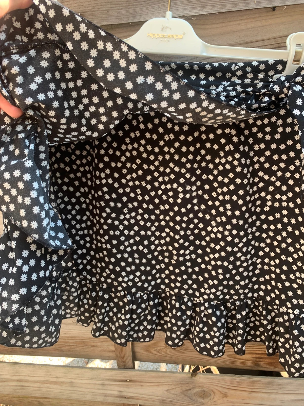 Jupe portefeuille noire à fleurs blanches T38/M volantée été – Shein – taille M / 38 / 10 3