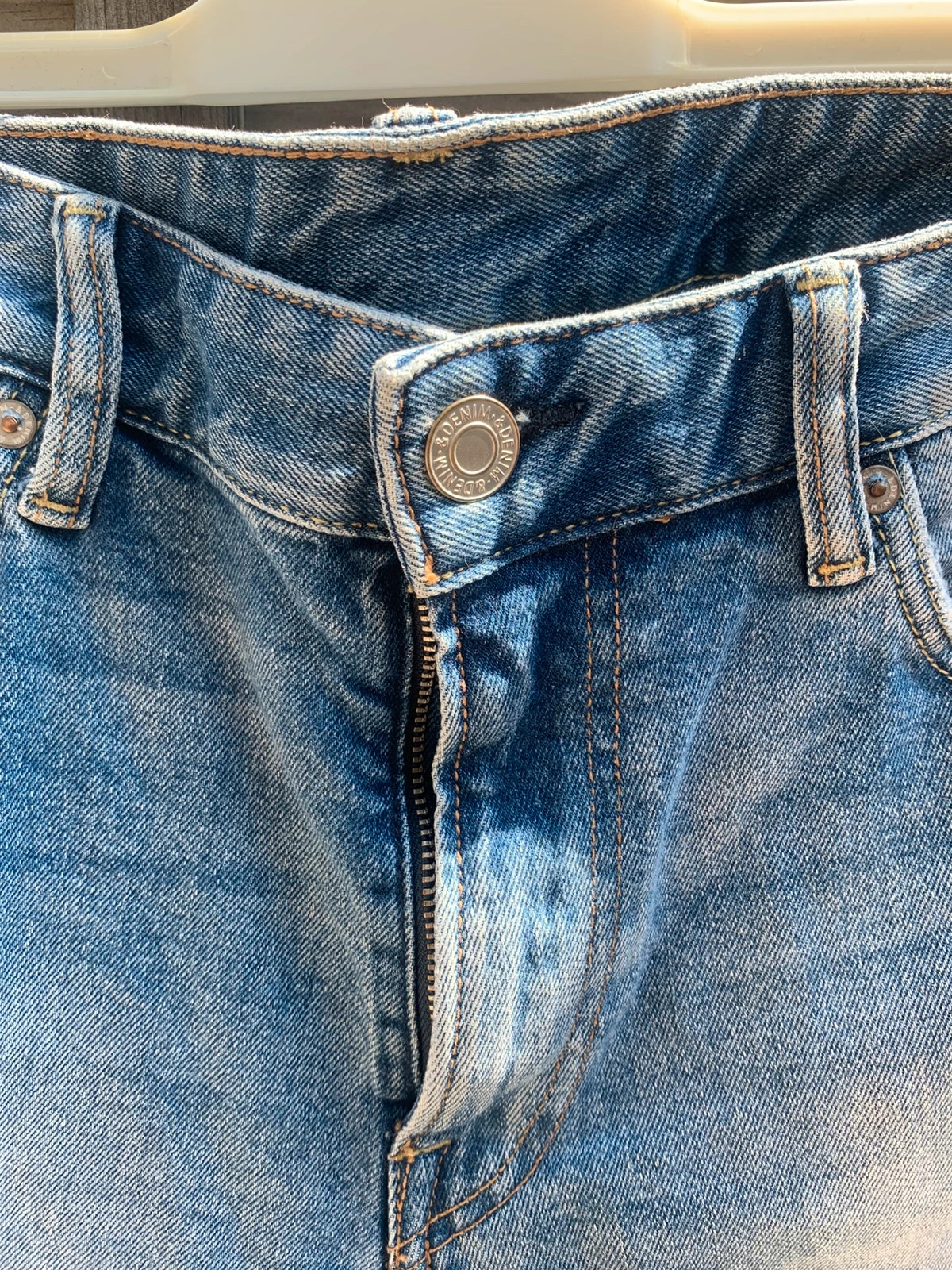Short en jean homme slim fit destroy denim bleu clair T31 / T40-41 – H&M – taille W31 | FR 40 4