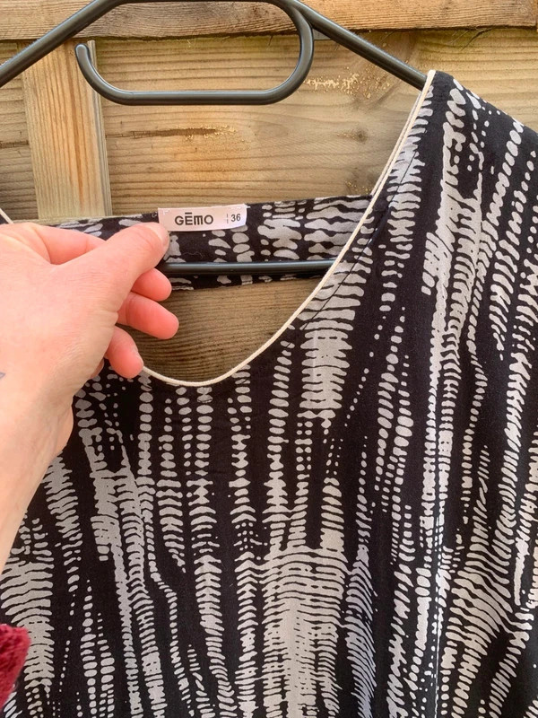 Robe tunique fluide GÉMO taille 36, imprimé noir et beige très élégant. – Gémo – taille S / 36 / 8 2