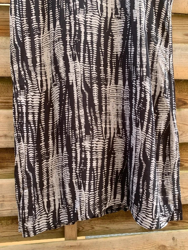 Robe tunique fluide GÉMO taille 36, imprimé noir et beige très élégant. – Gémo – taille S / 36 / 8 4