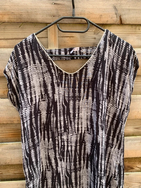 Robe tunique fluide GÉMO taille 36, imprimé noir et beige très élégant. – Gémo – taille S / 36 / 8 3