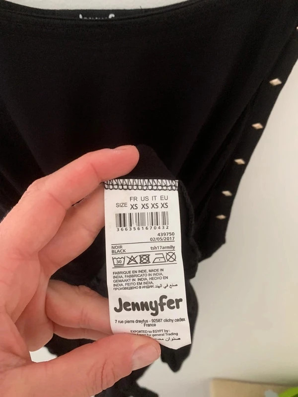 Top noir épaules dénudées Jennyfer XS – manches brodées cigale – Jennyfer – taille XS / 34 / 6 5