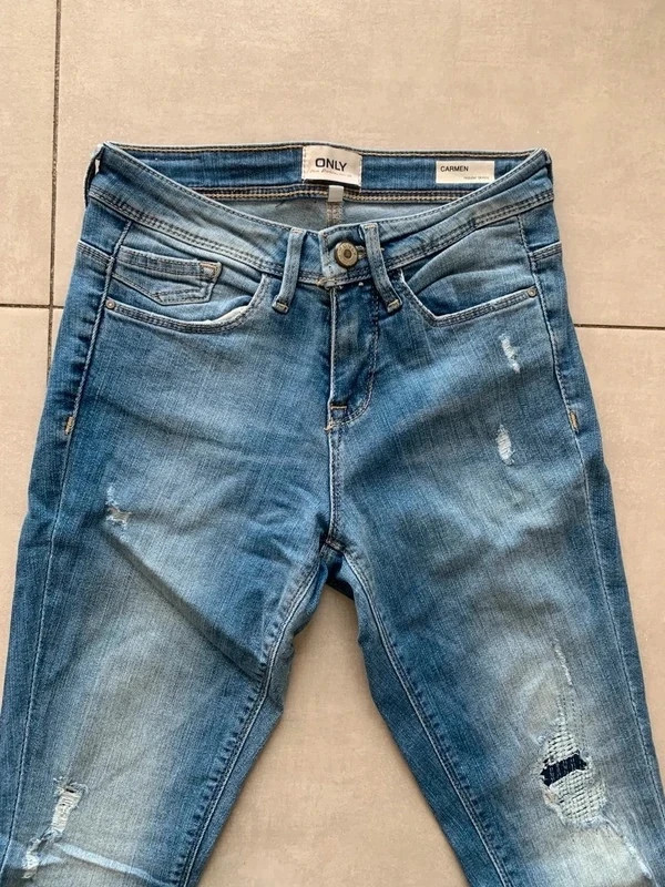 Jean ONLY Carmen skinny destroy – Taille 34 / XS – ONLY – taille XS / 34 / 6 2