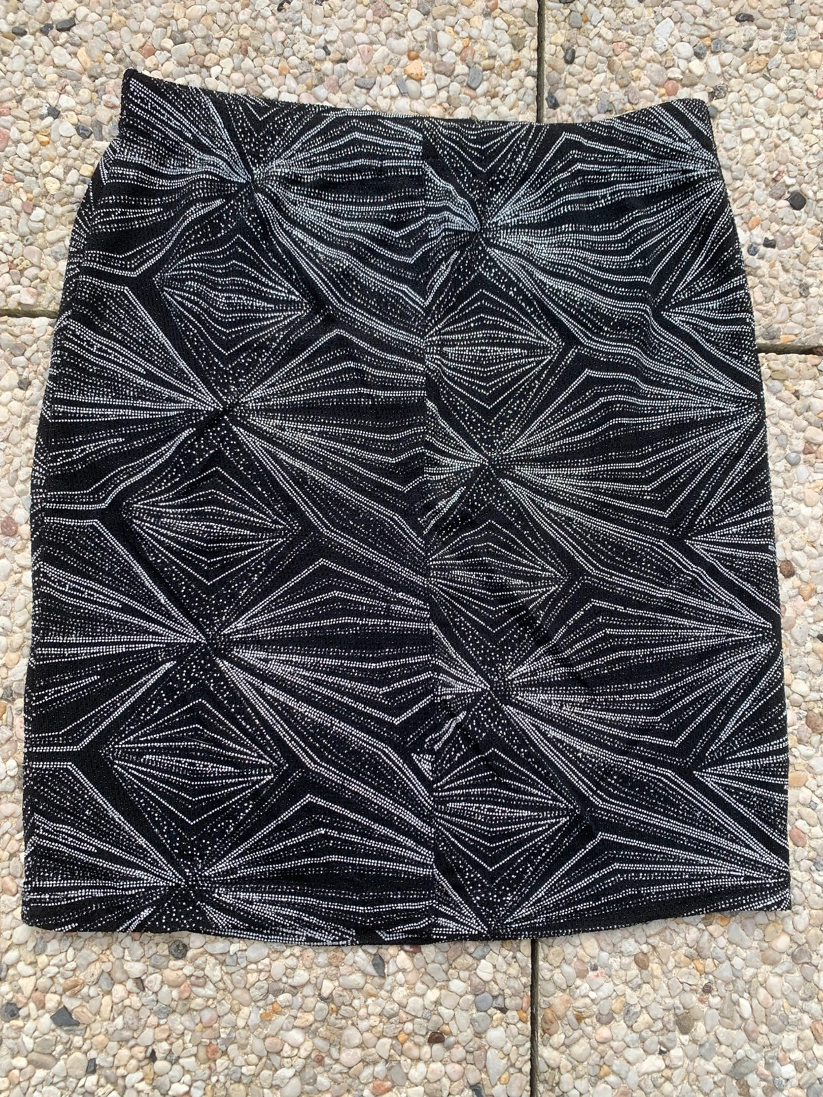 Jupe courte MIM noire à strass géométriques – Taille 36 – Mim – taille S / 36 / 8 3