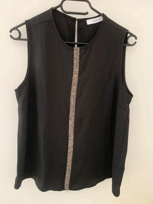 Top noir élégant Reserved taille 36 – détails perles – Reserved – taille S / 36 / 8 2