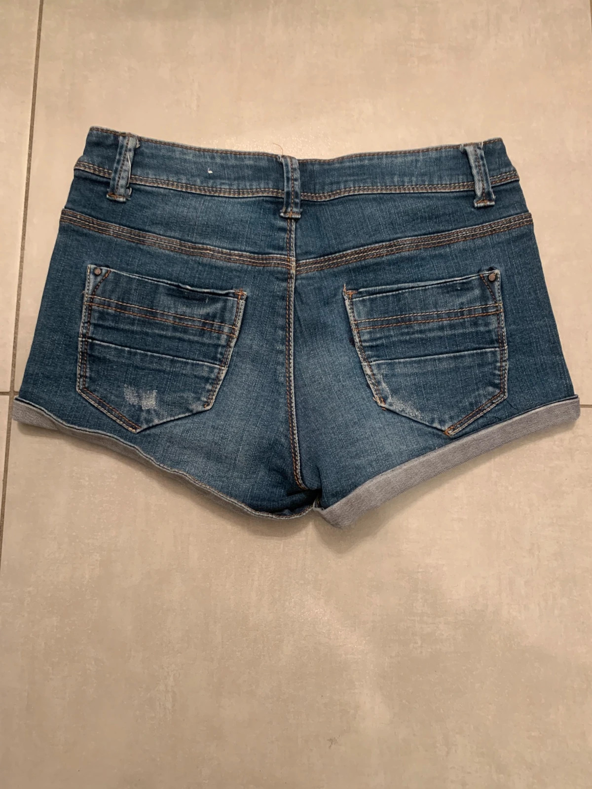 Mini short en jean Pimkie taille 32/34 bon état – coupe sexy été – Pimkie – taille XS / 34 / 6 4