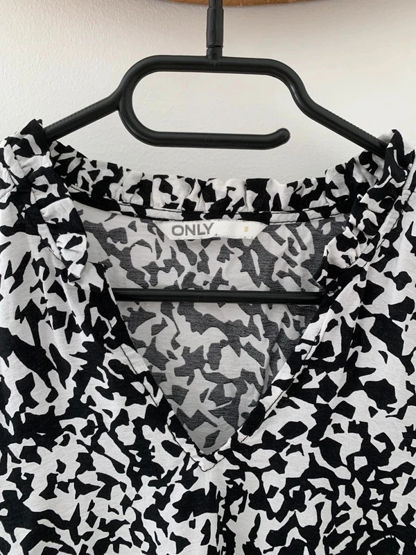 🖤 Blouse fluide noir & blanc – ONLY – taille S 🖤 – ONLY – taille S / 36 / 8 3