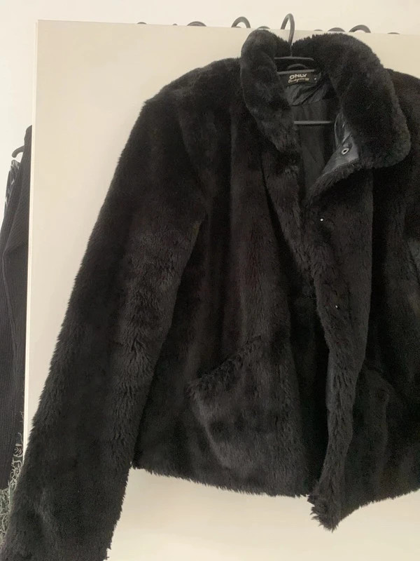 Veste fausse fourrure Only - 36/S – ONLY – taille S / 36 / 8 4