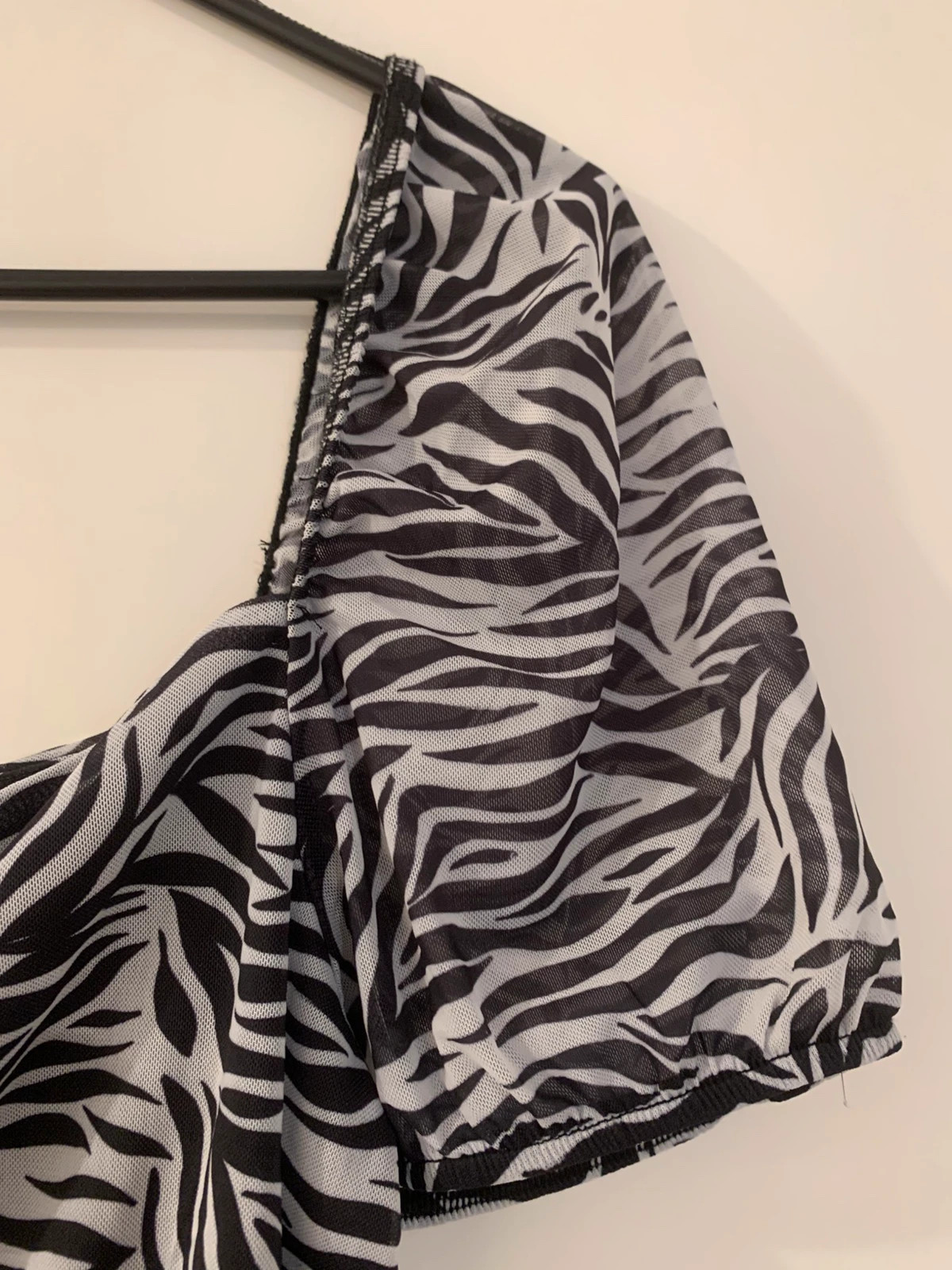 Top zébré noir & blanc Pimkie manches bouffantes – Pimkie – taille L / 40 / 12 5
