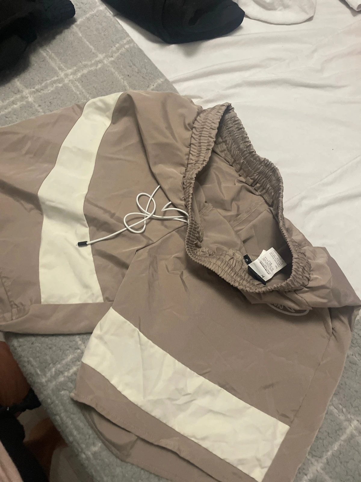 Short léger homme – Weekday – taille M 4