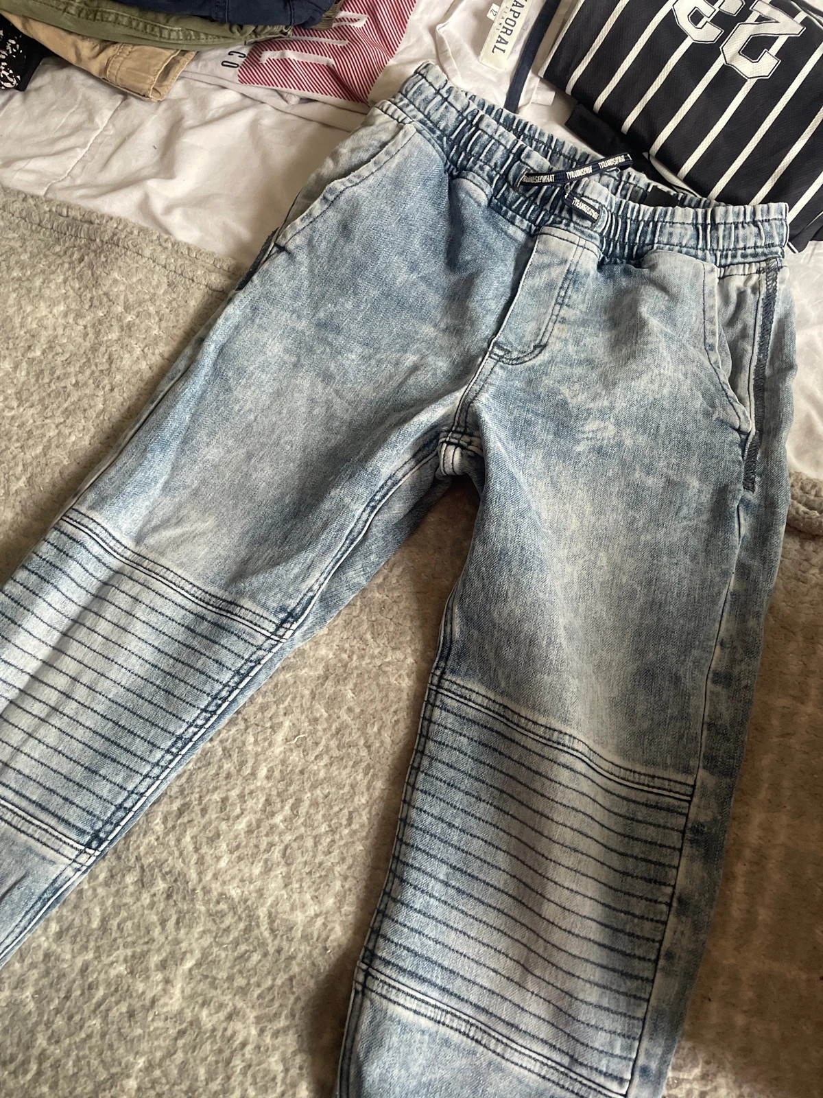 Jean garçon – H&M – taille 11 ans / 146 cm 4