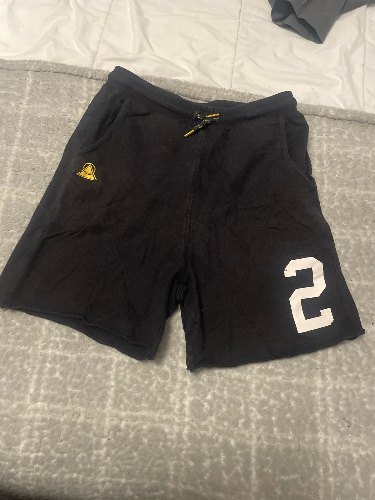 Short garçon – Kiabi – taille 12 ans / 152 cm