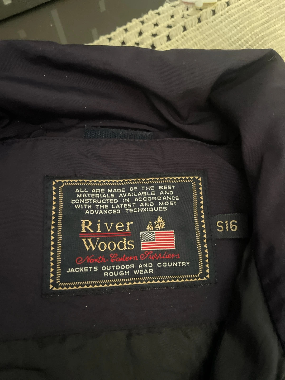 Doudoune sans manche – River Woods – taille 16 ans / 176 cm 3