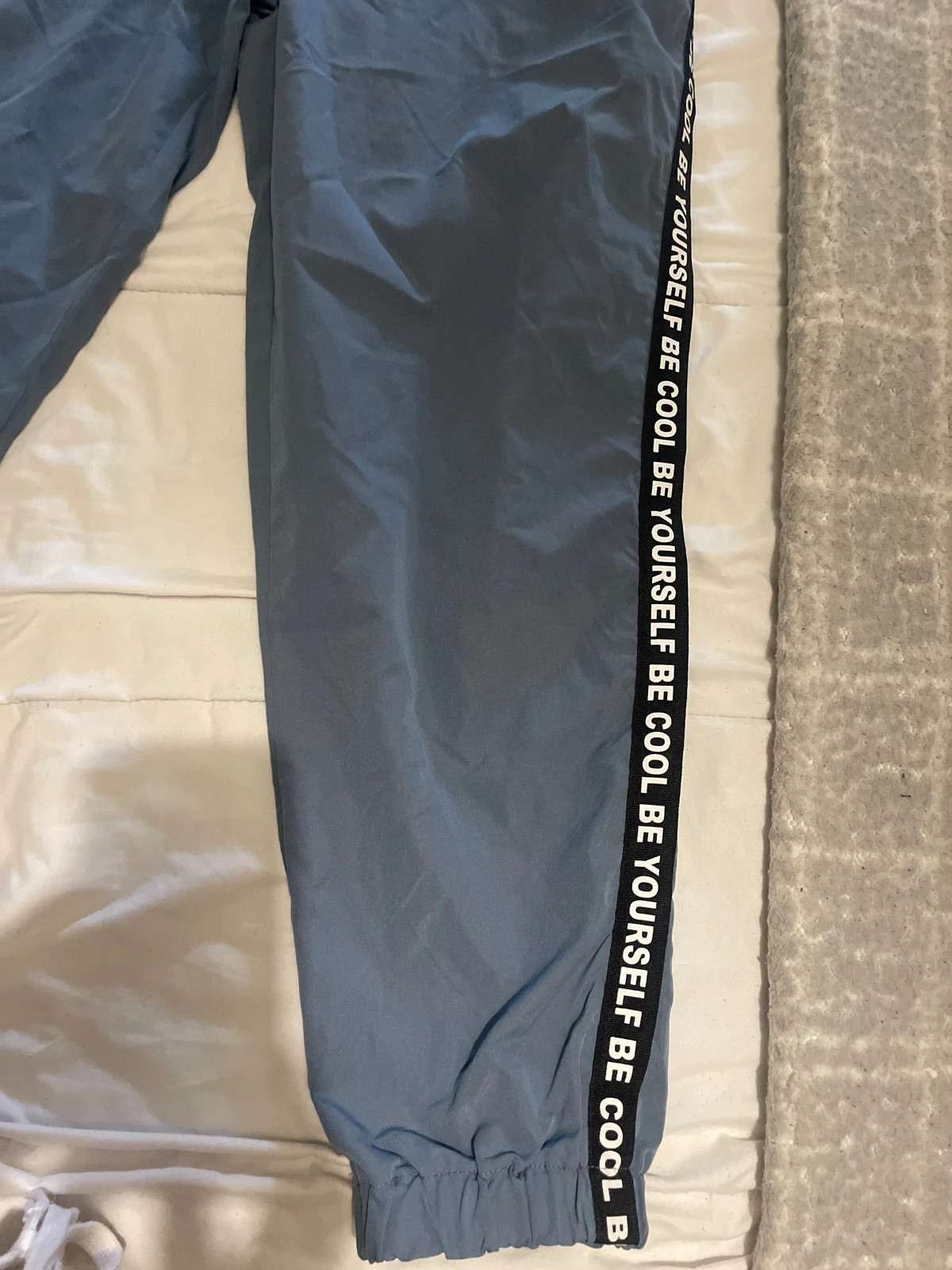 Pantalon garçon – Shein – taille M 3