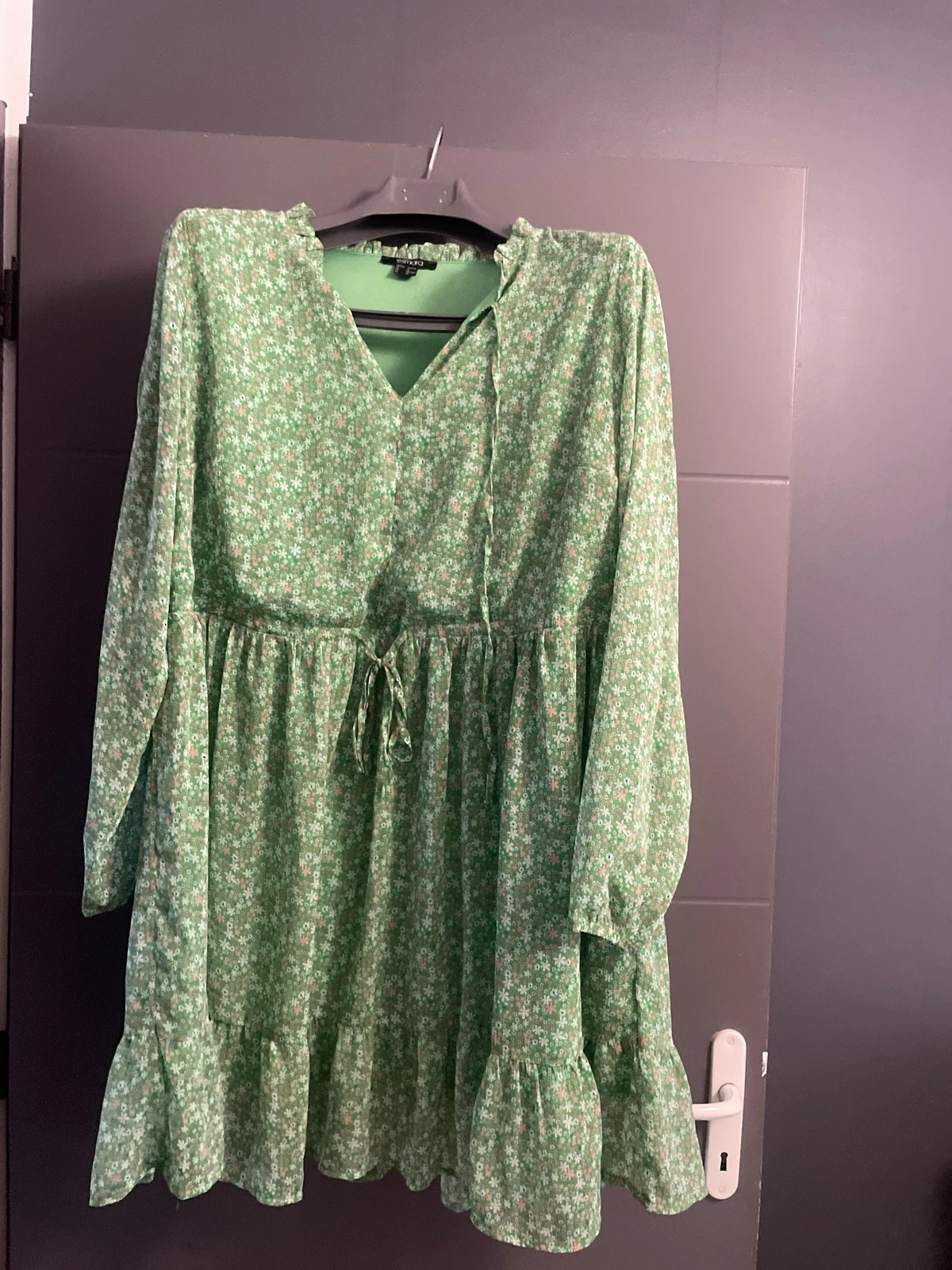 Robe femme doubler à l intérieur – Esmara – taille 4XL / 48 / 20
