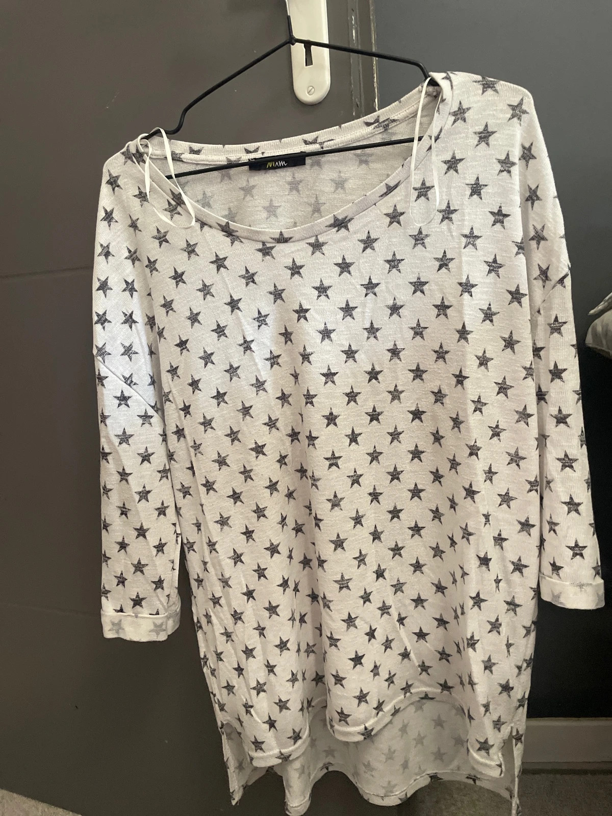 Pull femme MIL étoiles – XL – Très bon état – Mim – taille XL / 42 / 14 3