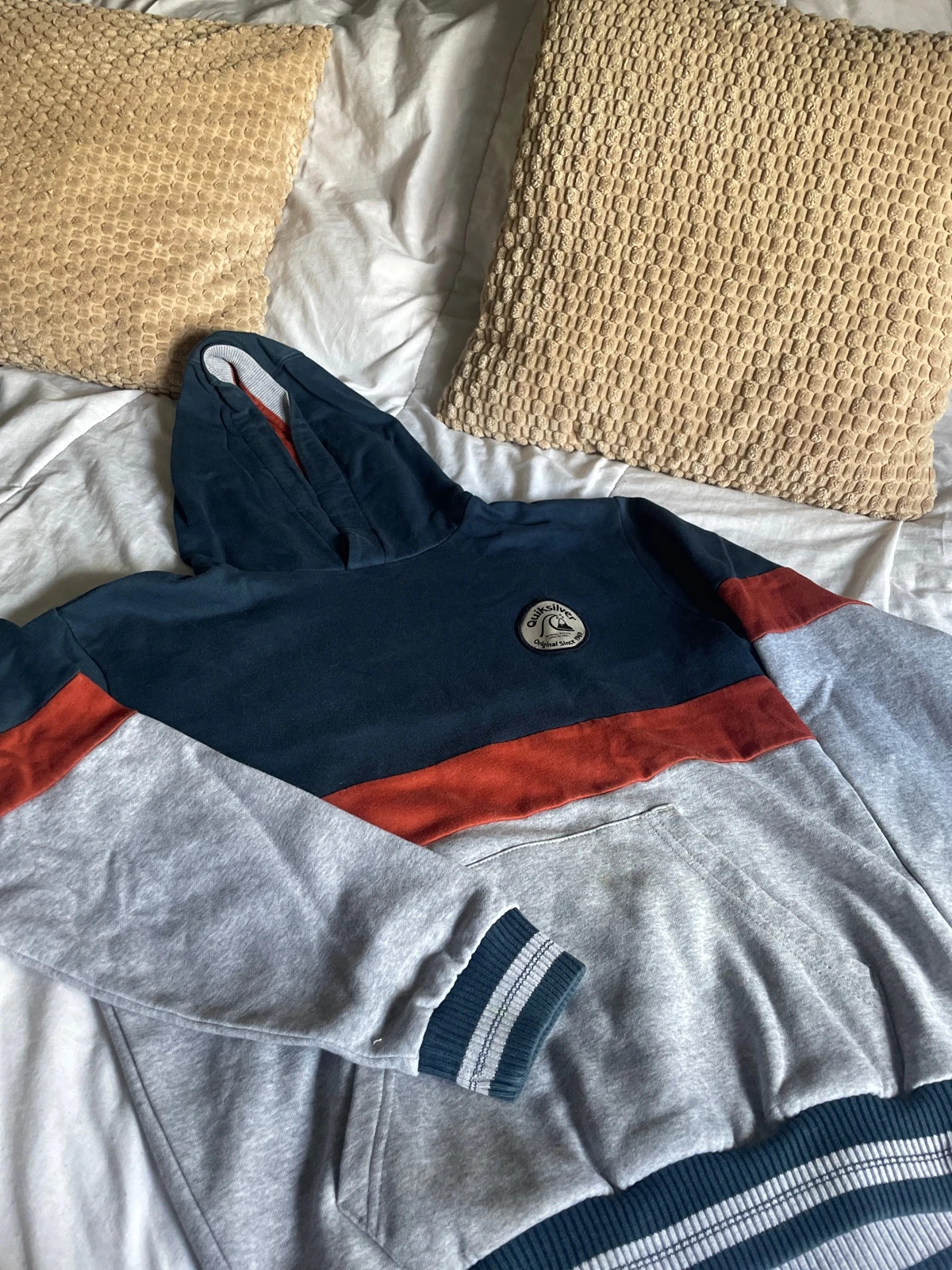 Sweat à capuche Quiksilver garçon – 12 ans
