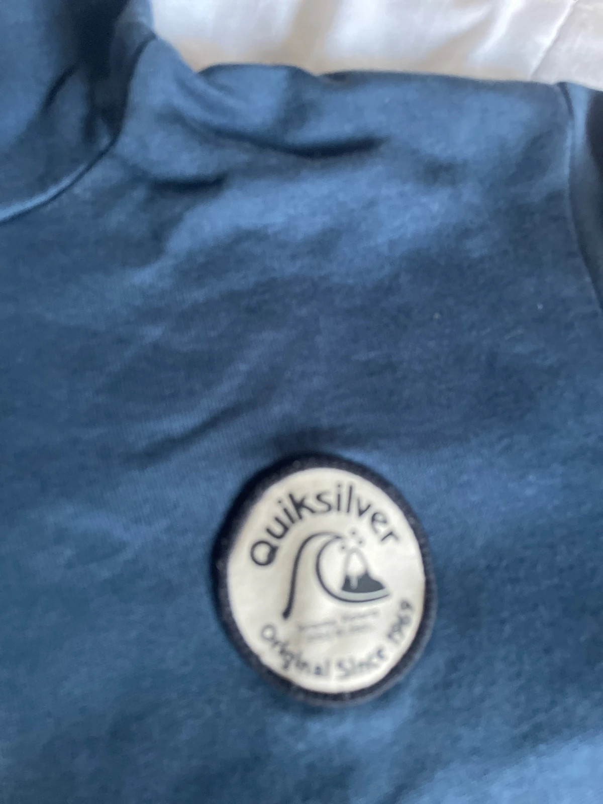 Sweat à capuche Quiksilver garçon – 12 ans – Quiksilver – taille 12 ans / 152 cm 2
