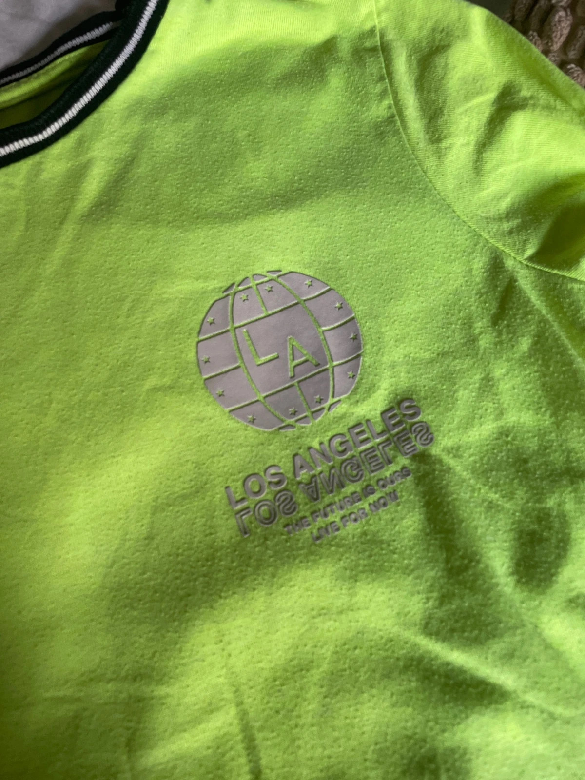 T-shirt garçon Los Angeles fluo – Primark – 10/11 ans – Primark – taille 10 ans / 140 cm 2