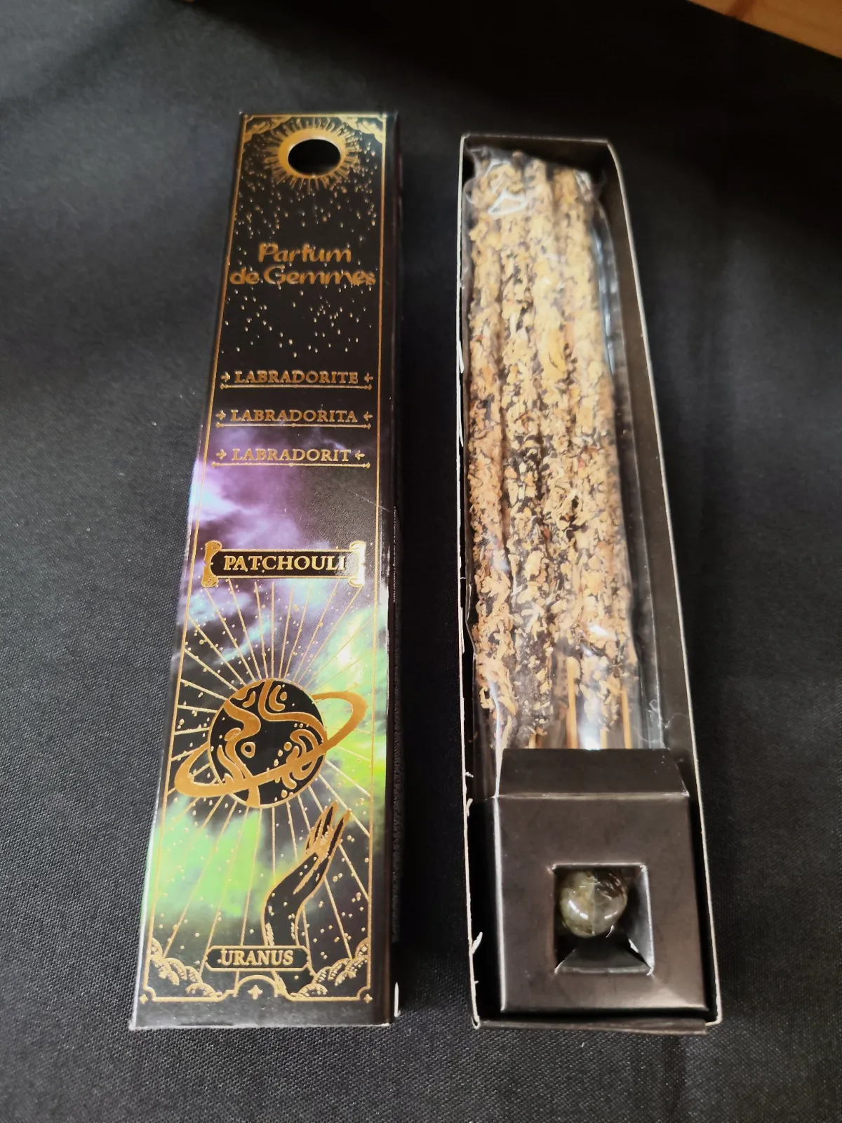 Encens Parfum de Gemmes Labradorite Patchouli – Parfum de Gemmes 2