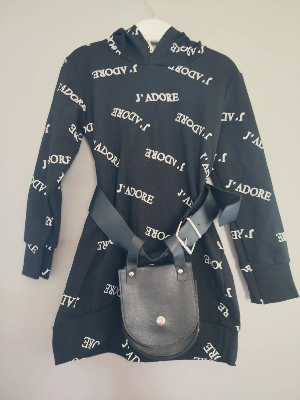 Robe sweat à capuche noire imprimée – Caroline kids – taille 6 ans 3