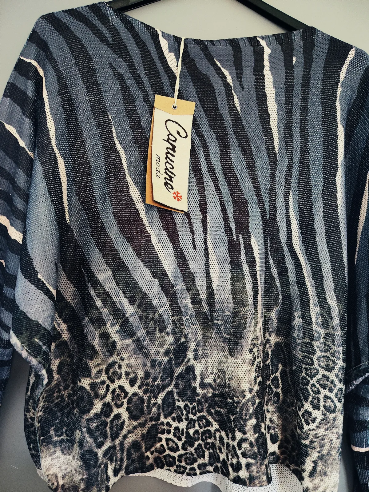Pull Capucine Mode imprimé léopard et zèbre – Capucine Mode – taille Taille unique 3