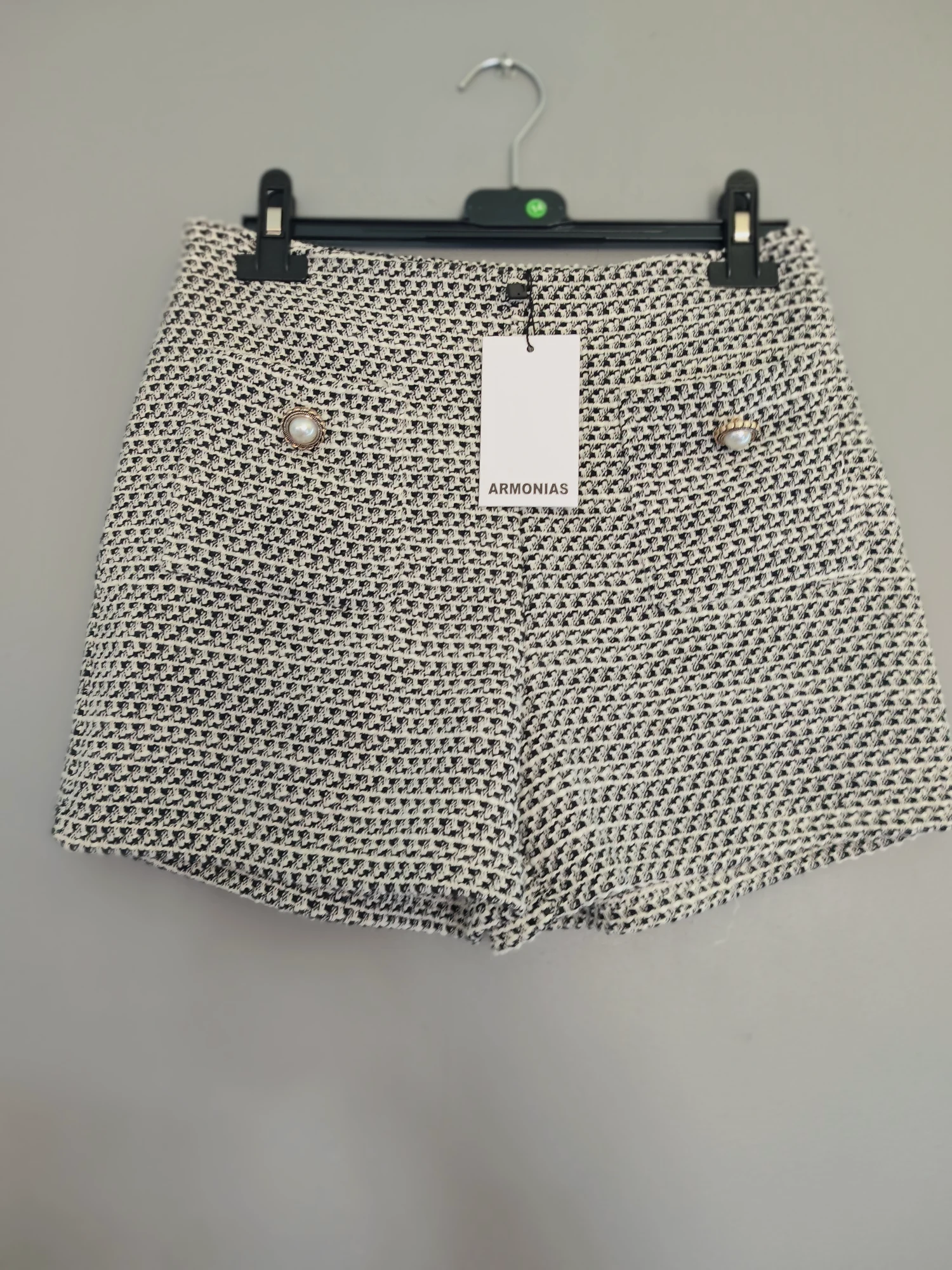 Short en tweed Armonias noir et blanc