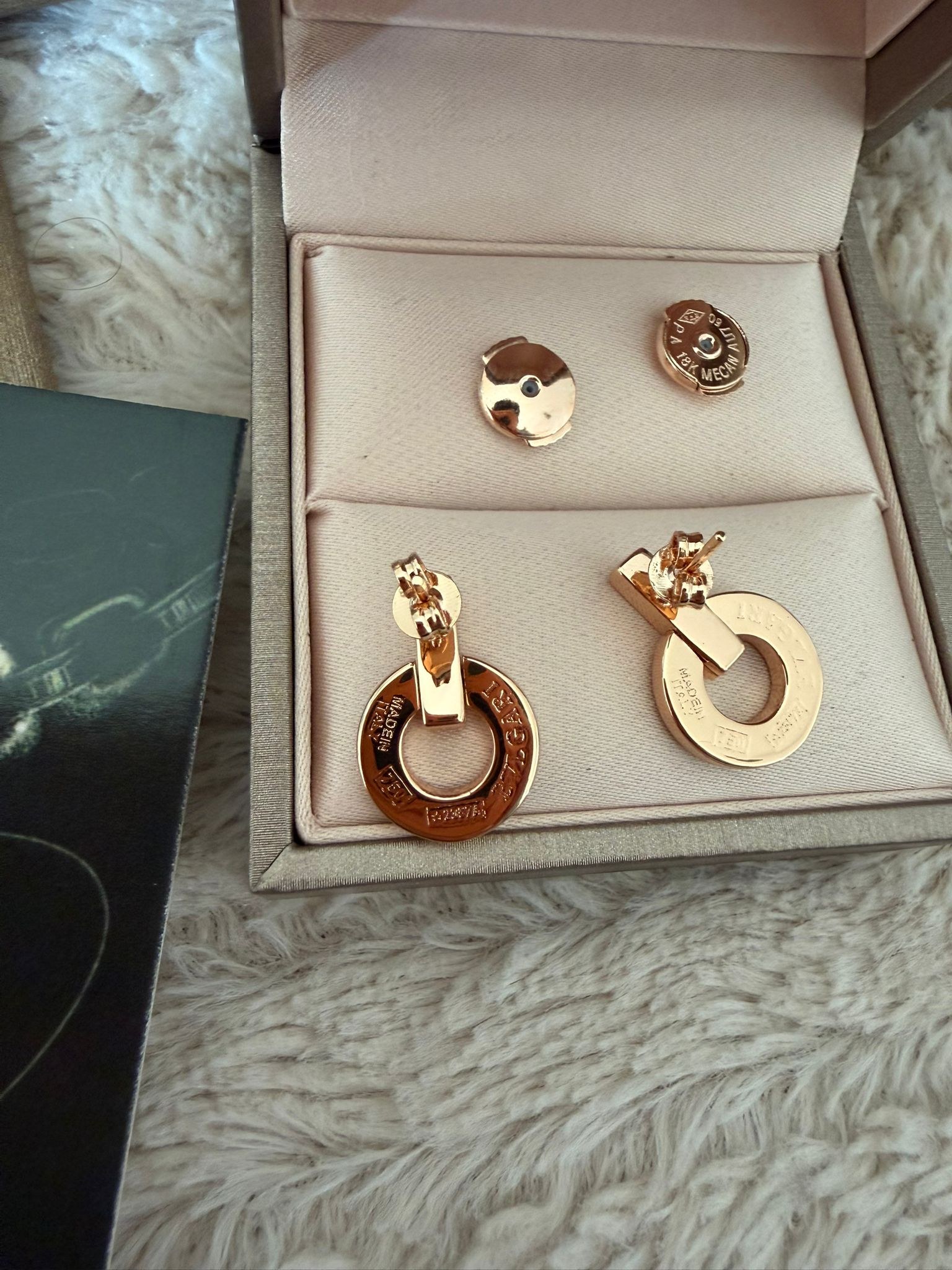 Boucles d'oreilles Bvlgari B.zero1 or ro