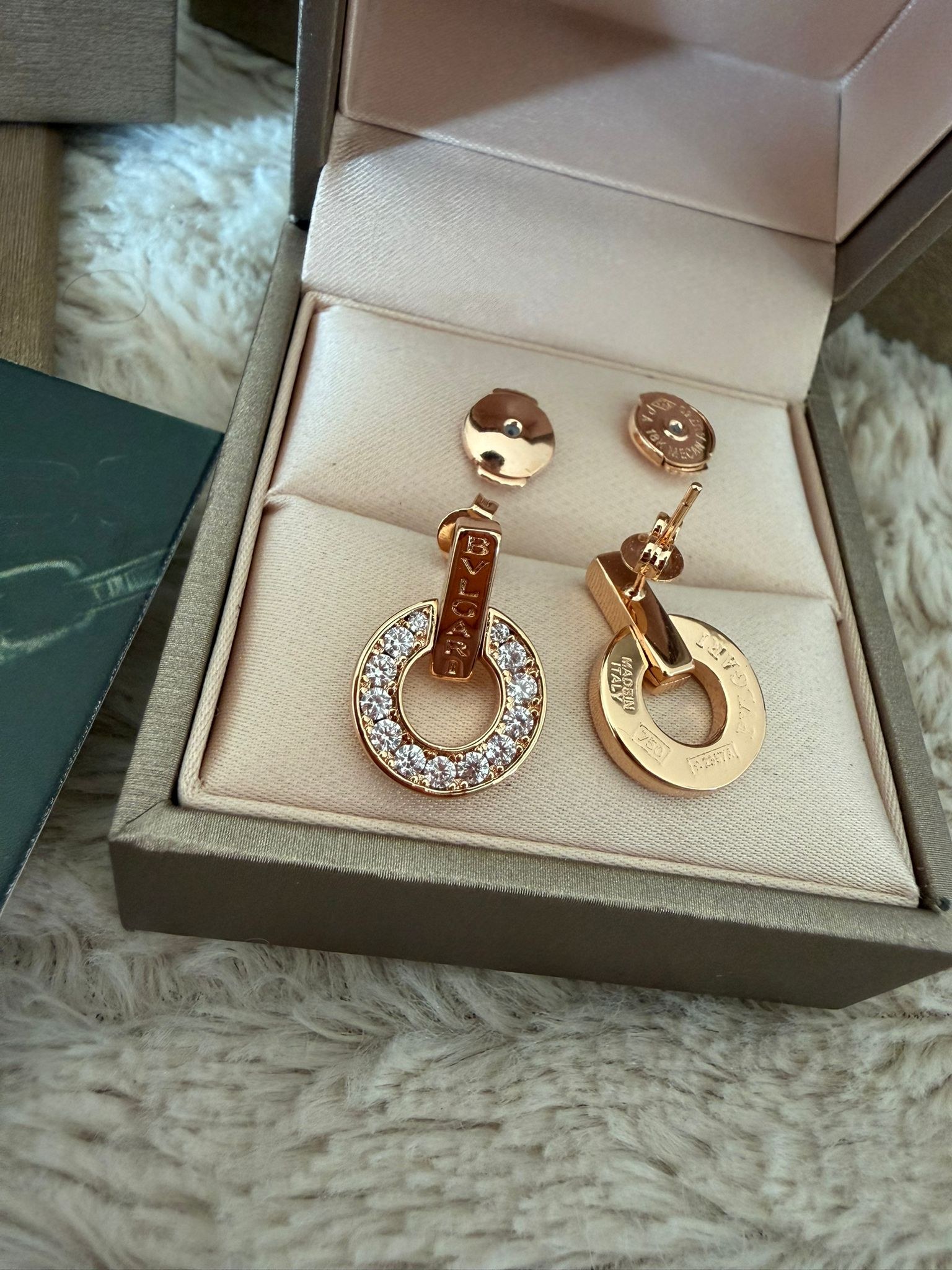 Boucles d'oreilles Bvlgari B.zero1 or ro 2